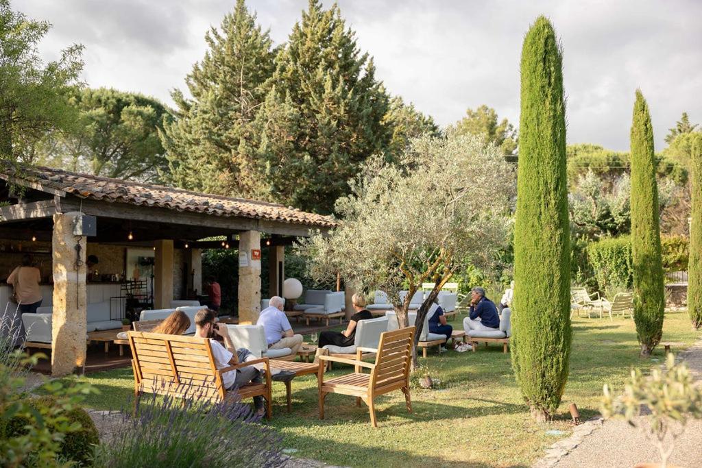 La Ferme De La Huppe Gordes Exterior foto